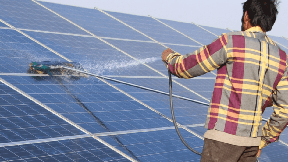 Cleaning solar panels in India